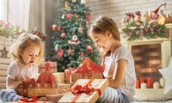 Stress-Free Holiday Shopping: Top Reasons to Gift Magazine Subscriptions